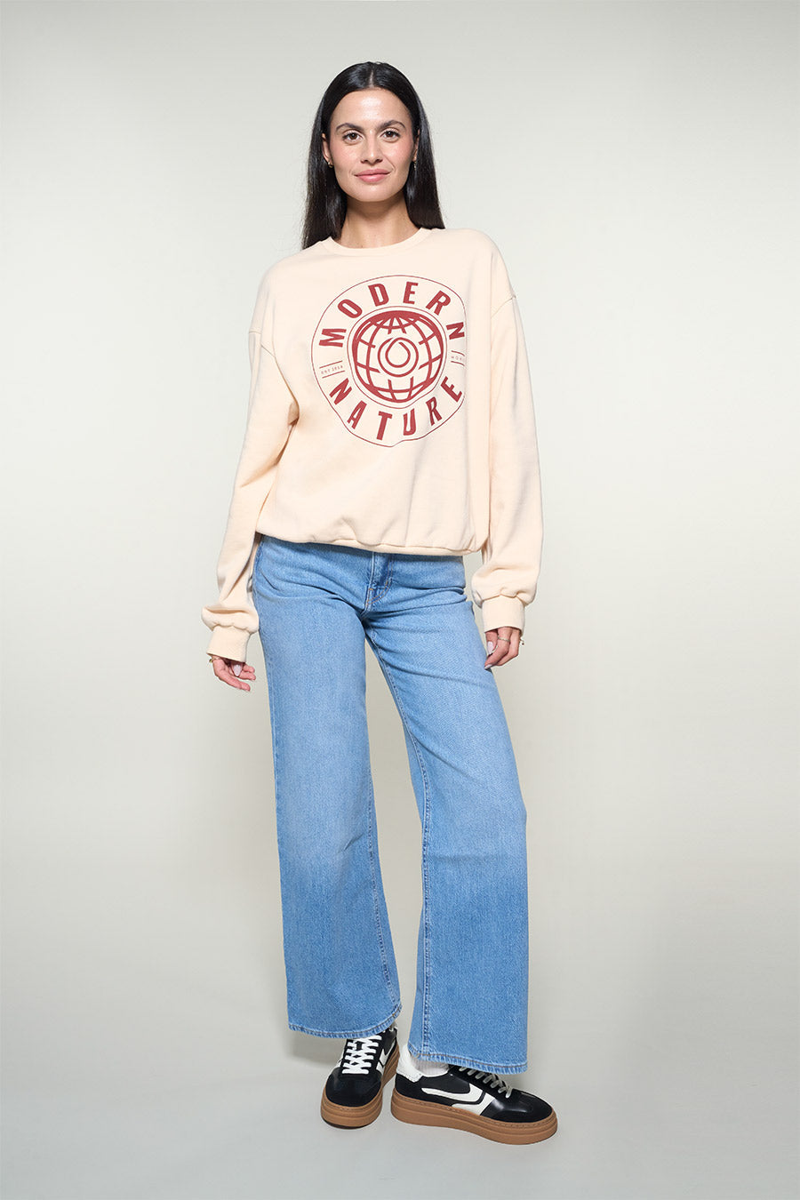 MONAT Modern Nature Sweatshirt – Nude