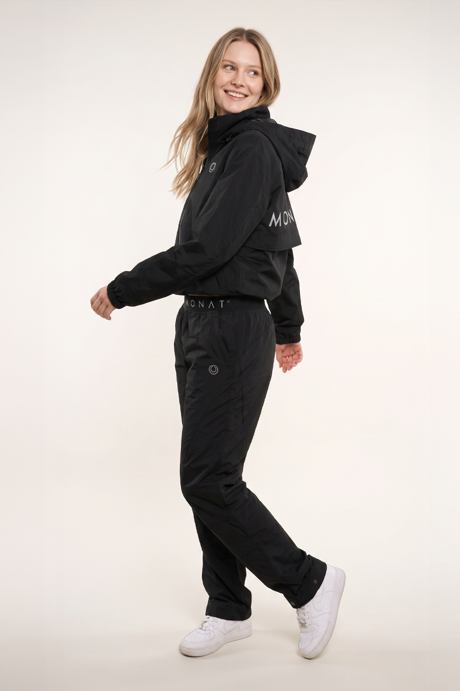 MONAT Windbreaker Jacket – Black