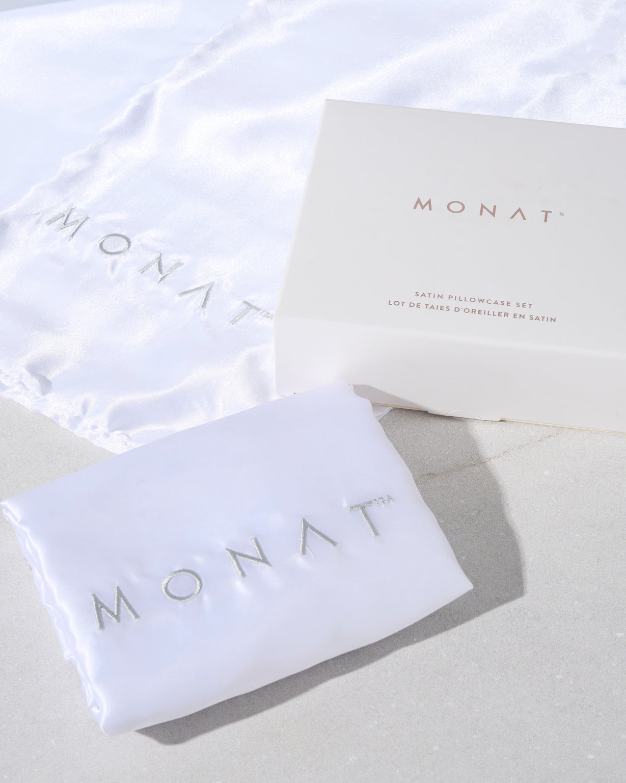 MONAT Pillow Case Set