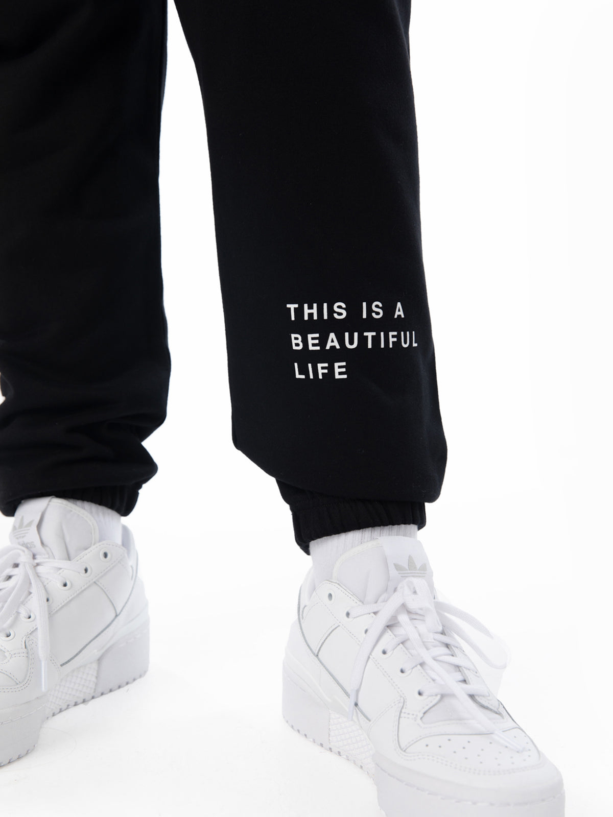 MONAT Classic Sweatpants