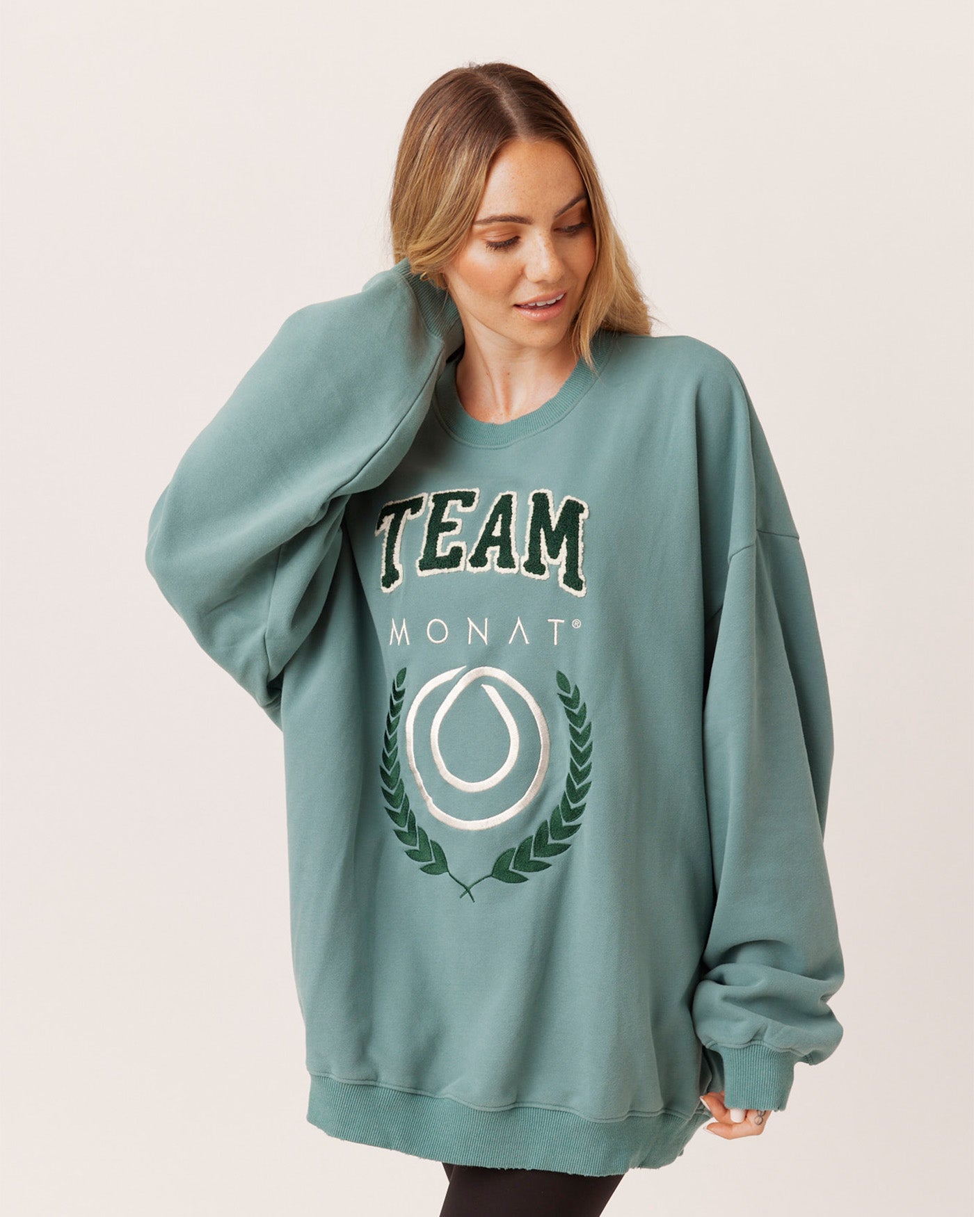 OVERSIZED TEAM MONAT SWEATSHIRT - MONAT Gear