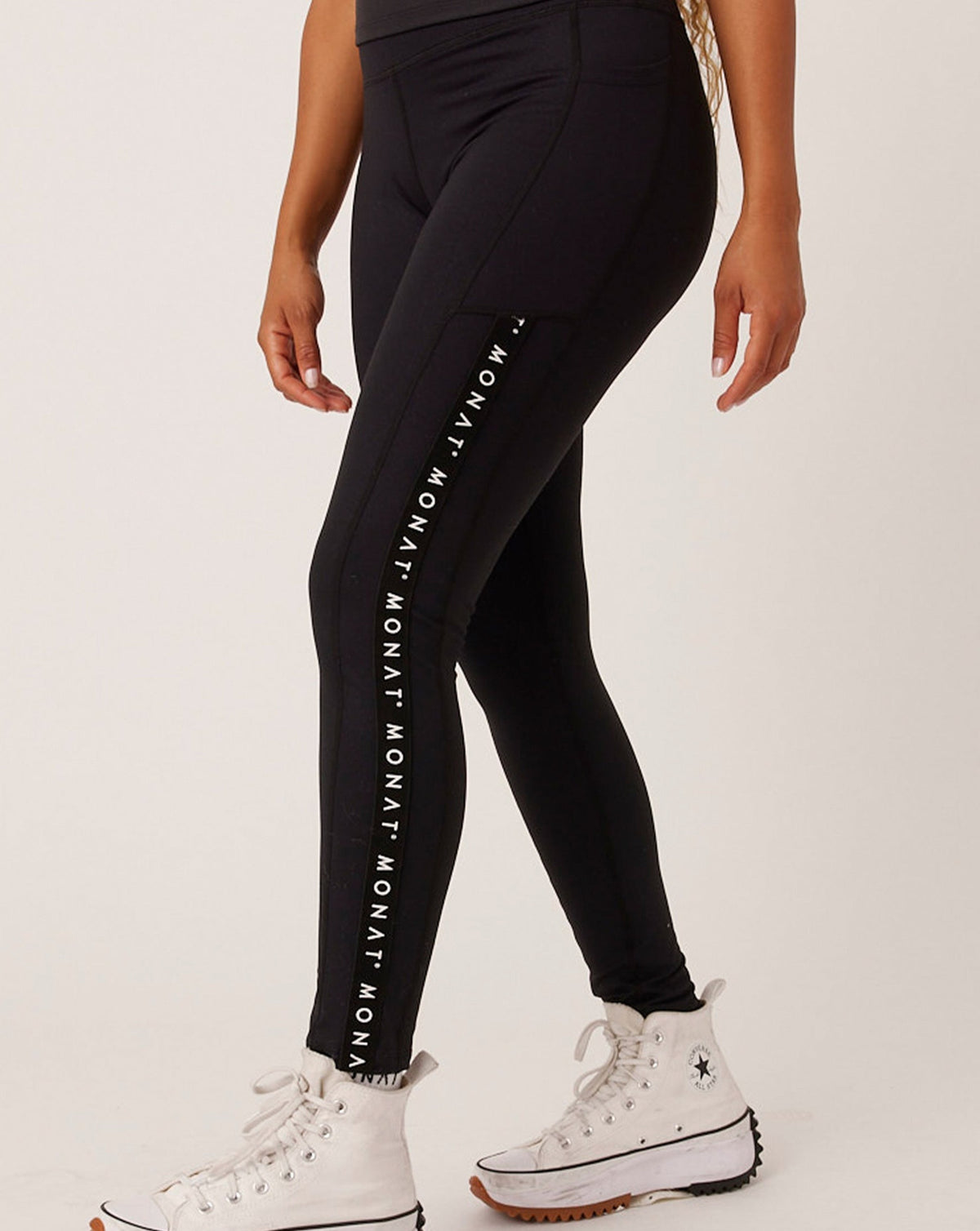 MONAT PANELED ACTIVE LEGGING