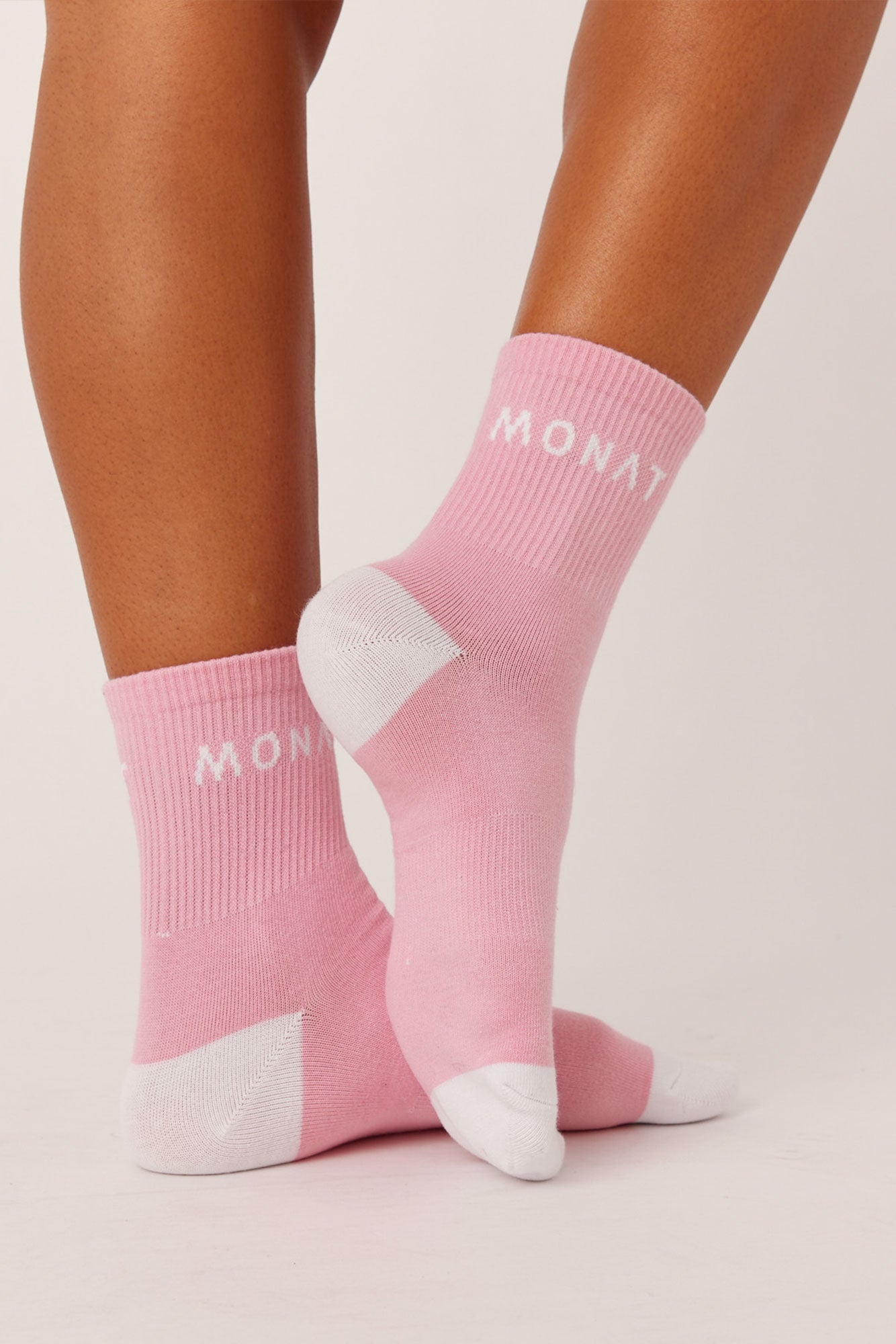 MONAT Ankle Socks Pink
