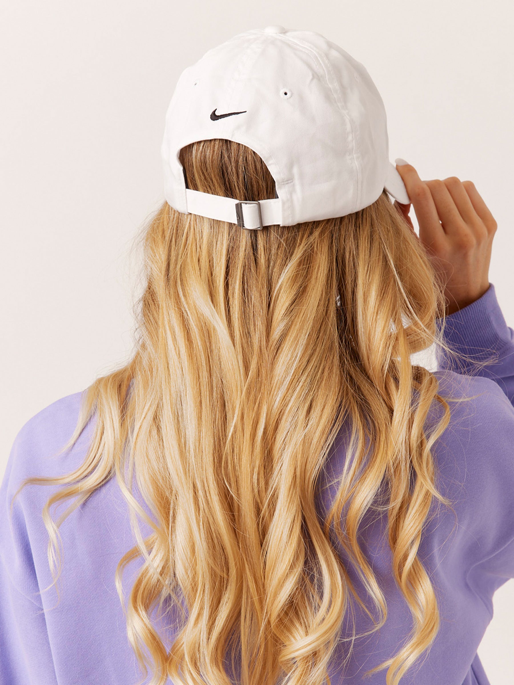 MONAT NIKE HAT - WHITE