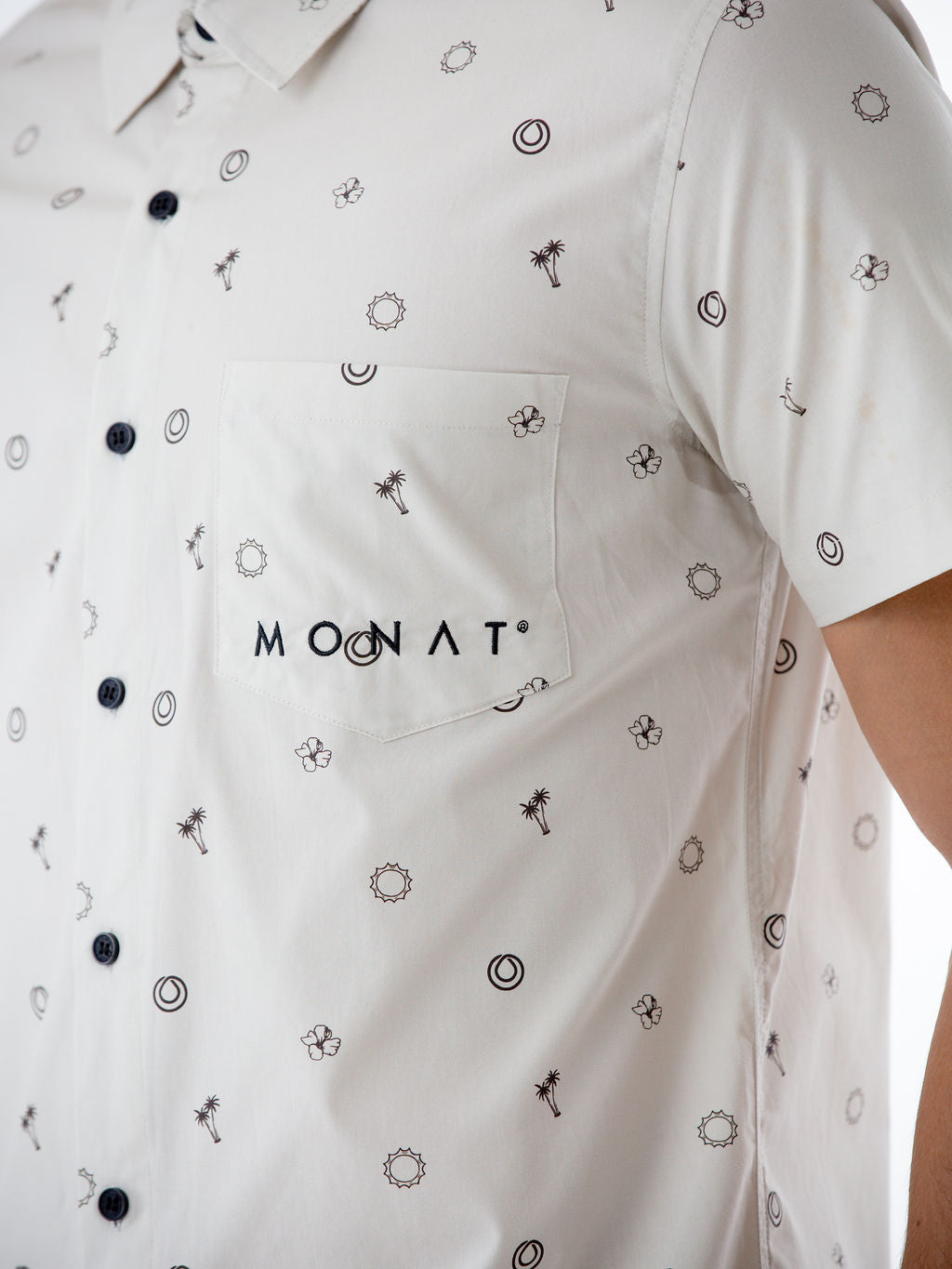 MEN'S AOP BUTTON UP SHIRT