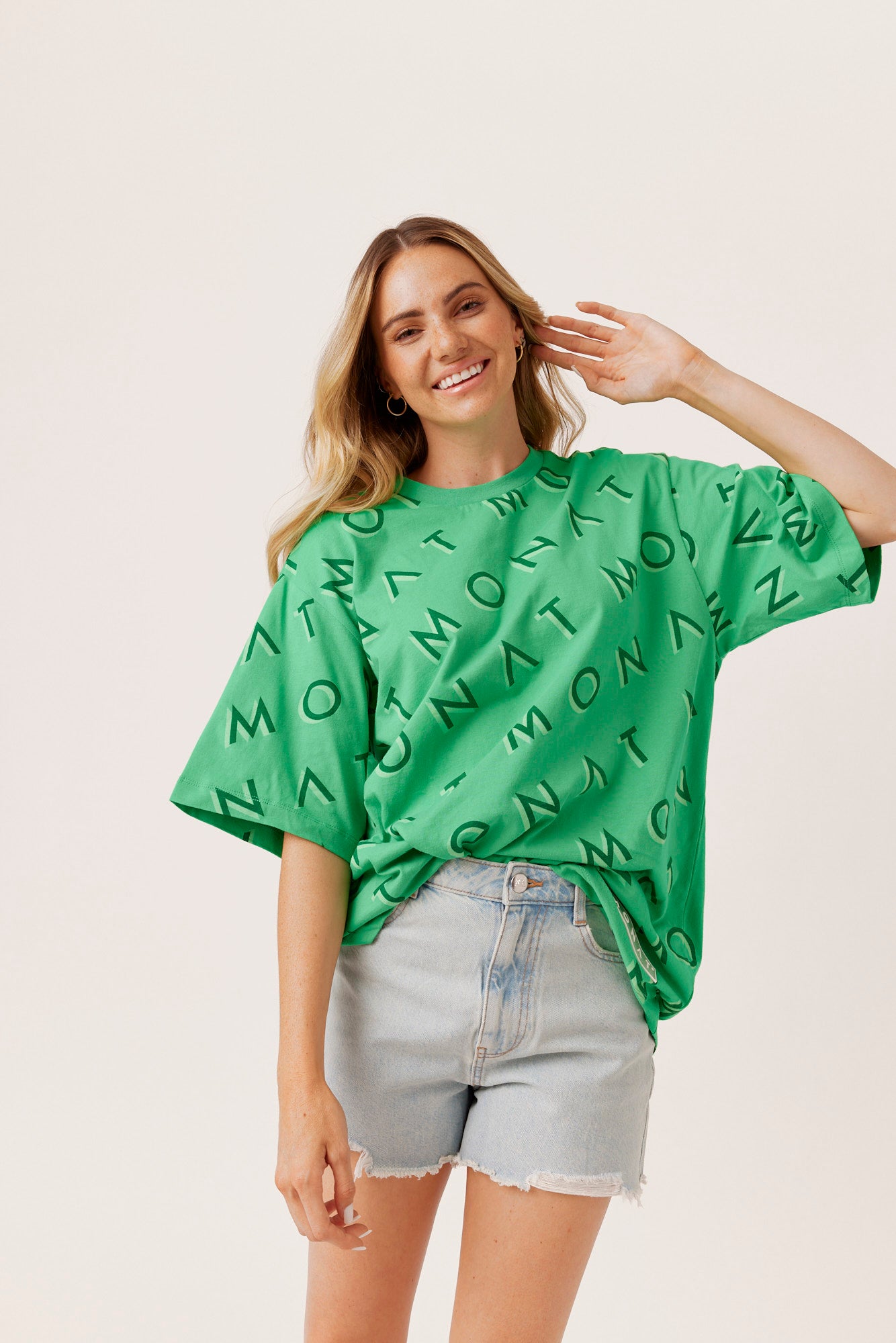 MONAT OVERSIZED TEE GREEN