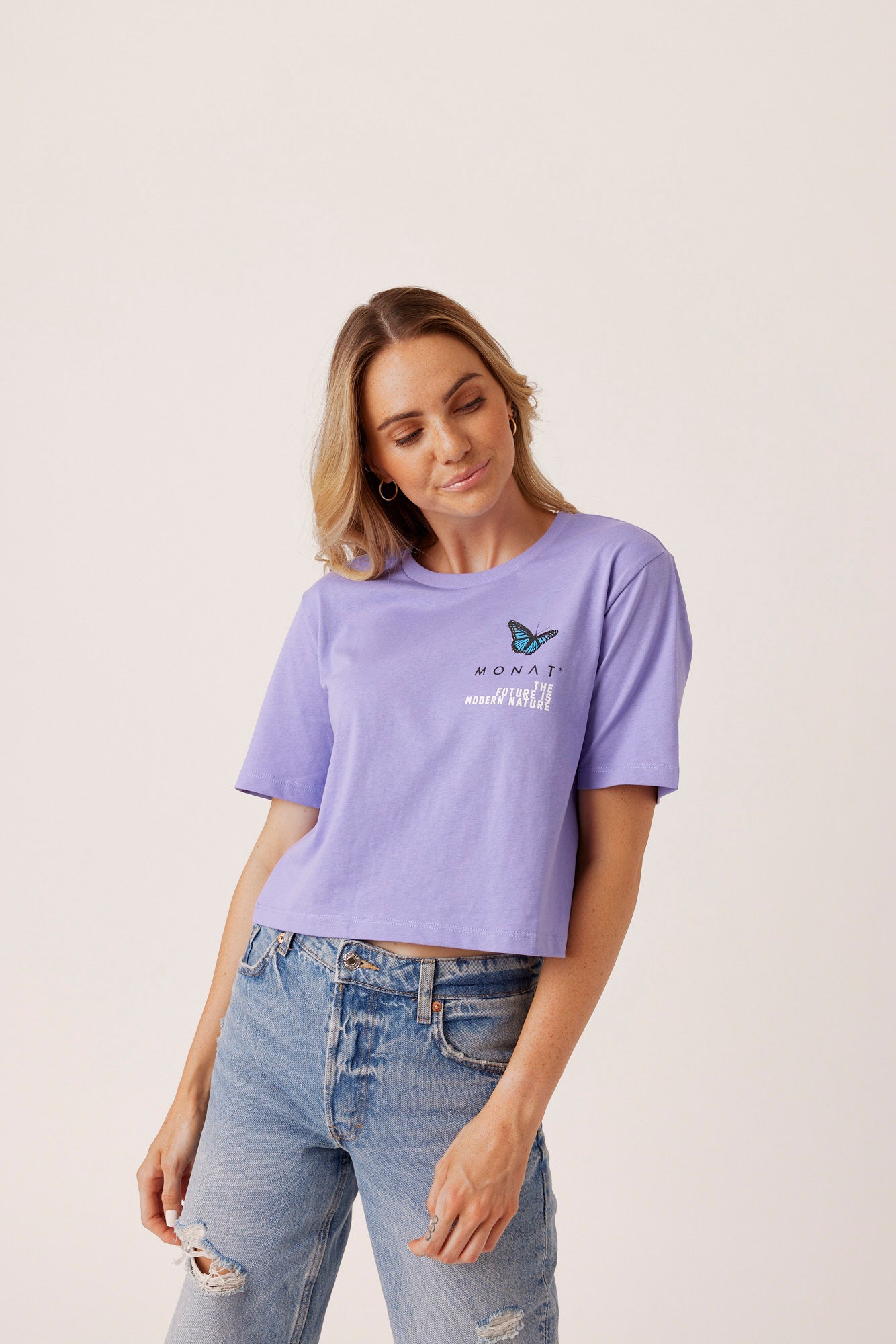 MONAT SKYS THE LIMIT CROP TEE