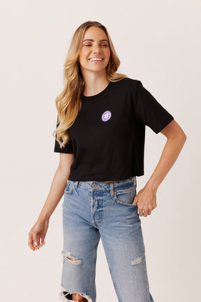 MONAT CROP BLACK HUSTLERS T-SHIRT