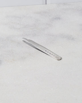 MONAT Slated Tweezers