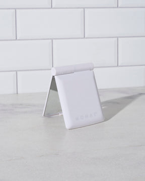 MONAT Travel LED Mirror