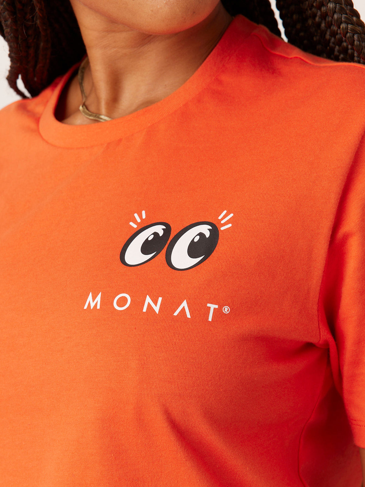MONAT CROP EYES ON THE PRIZE T-SHIRT